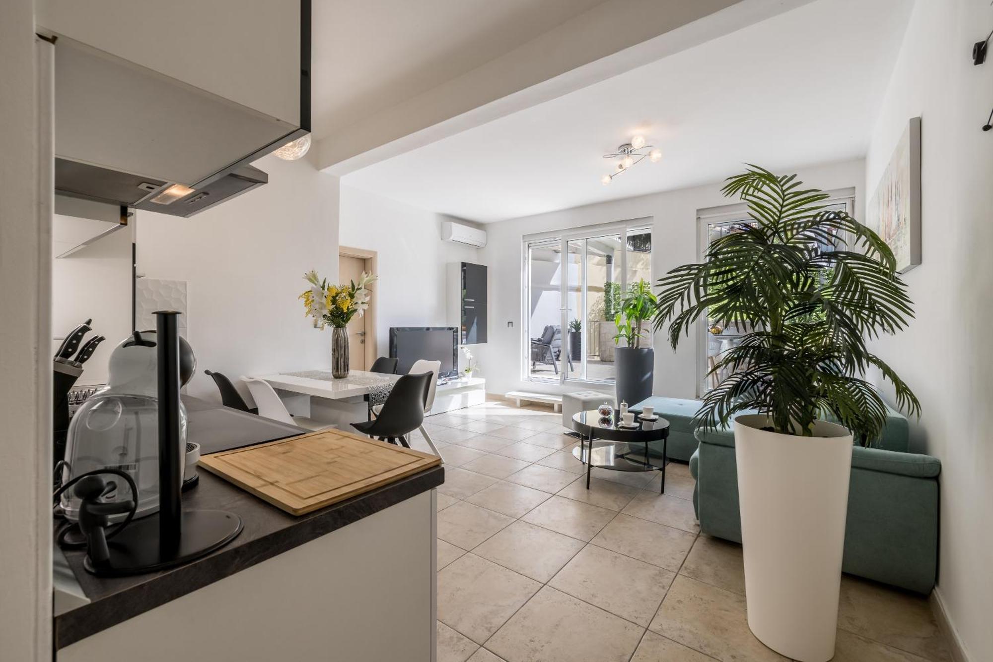 Luxury Leona Apartment Σπλιτ Εξωτερικό φωτογραφία